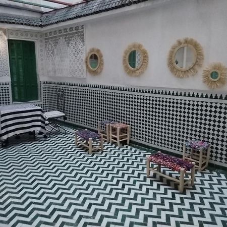 Dar Sarsar Artistic Music Hotel Marrakesh Bagian luar foto